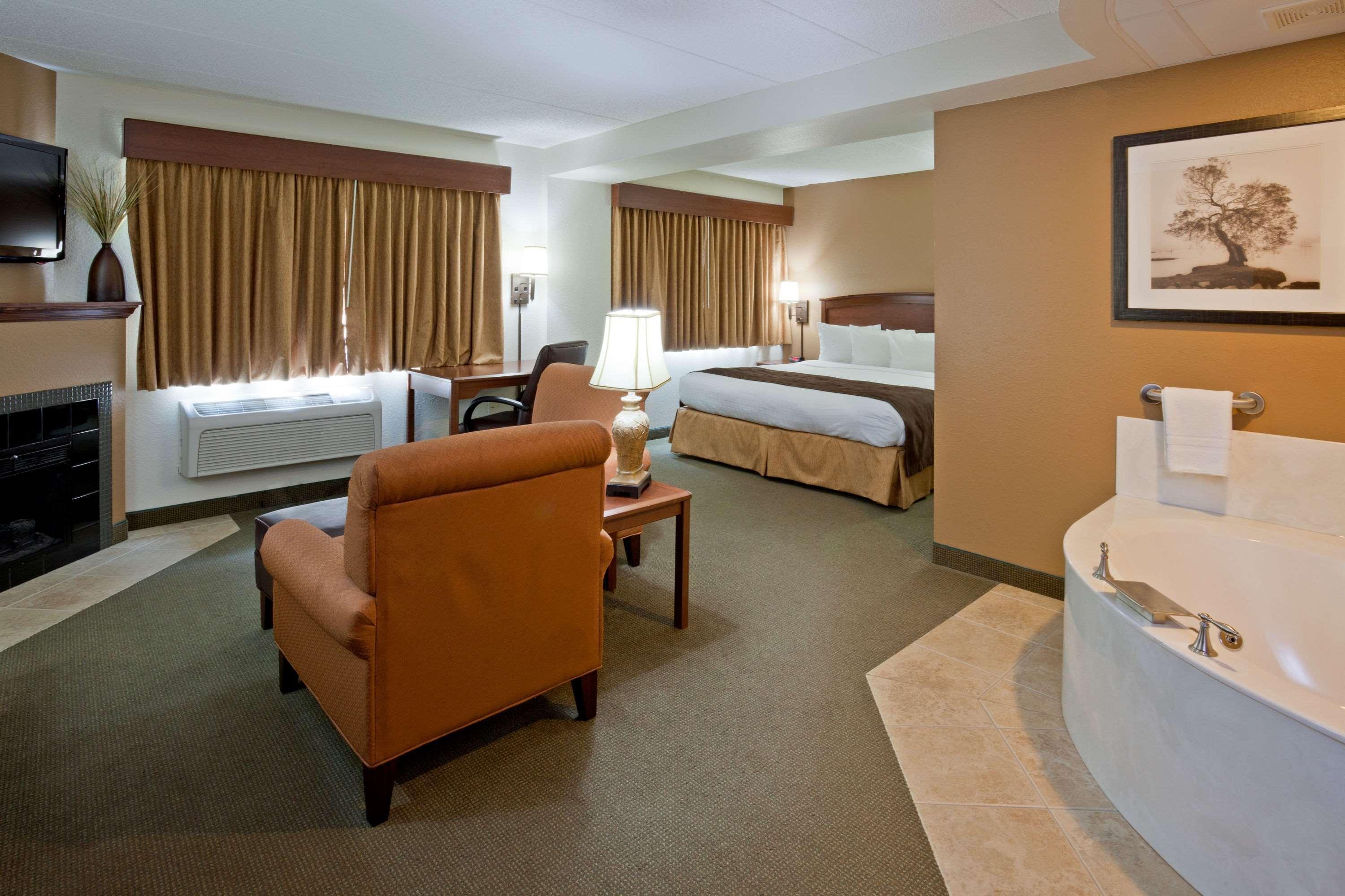 Americinn By Wyndham Sauk Centre Екстериор снимка