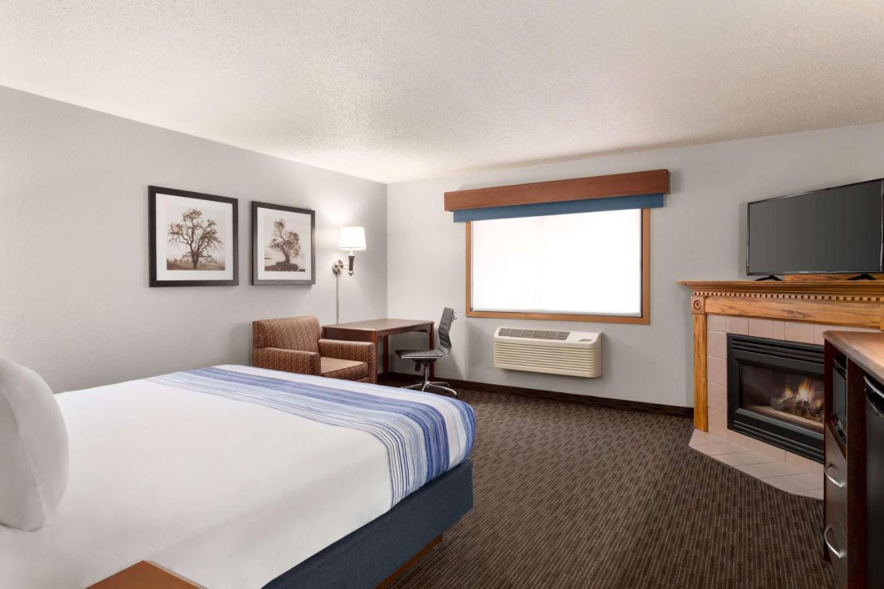Americinn By Wyndham Sauk Centre Екстериор снимка
